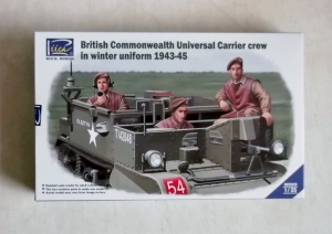 RIICH 1/35 35028 BRITISH COMMONWEALTH UNIVERSAL CARRIER CREW WINTER UNIFORM 1943-45