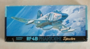 FUJIMI 1/72 G-13 McDONNELL DOUGLAS RF-4B PHANTOM II SPECTER