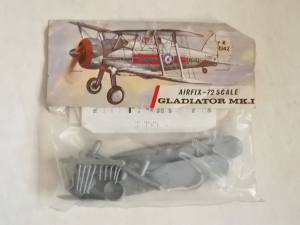 AIRFIX 1/72 82 THE GLOSTER GLADIATOR Mk.I