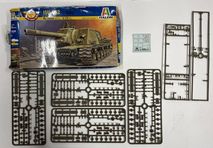 KINGKIT MODEL SCRAPYARD 1/72 ITALERI 7039 ISU 152  SPARES AND REPAIRS 