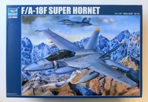 TRUMPETER 1/32 03205 F/A-18F SUPER HORNET  UK SALE ONLY 