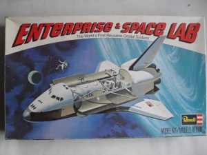 REVELL 1/144 H200 ENTERPRISE   SPACE LAB