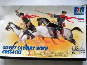 ITALERI 1/35 352 SOVIET CAVALRY WWII COSSACKS