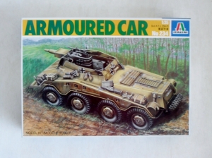 ITALERI 1/35 234 Sd.Kfz 234/3 ARMOURED CAR