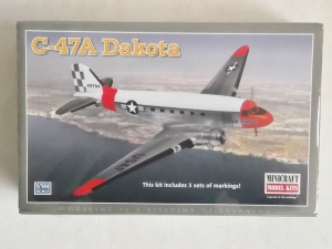 MINICRAFT 1/144 14602 C-47A DAKOTA
