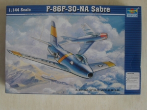 TRUMPETER 1/144 01320 F-86F-30 NA SABRE