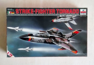ESCI 1/72 9002 STRIKE FIGHTER TORNADO