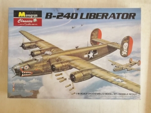 MONOGRAM CLASSICS 1/48 5604 B-24D LIBERATOR