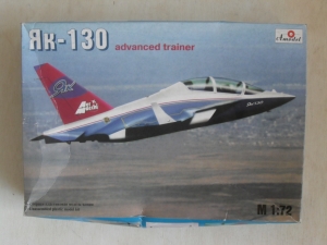 A MODEL 1/72 72033 YAK-130 ADVANCED TRAINER
