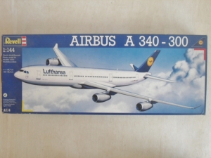 REVELL 1/144 04214 AIRBUS A 340-300 LUFTHANSA