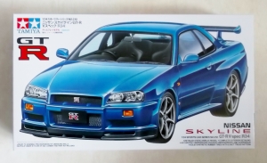 TAMIYA 1/24 24210 NISSAN SKYLINE GTR V-SPEC  R34 