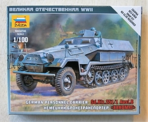 ZVEZDA 1/100 6127 GERMAN PERSONNEL CARRIER Sd.Kfz.251/1 Ausf.B