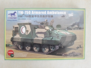 BRONCO 1/35 35083 YW-750 ARMOURED AMBULANCE 
