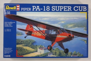 REVELL 1/32 04208 PIPER PA-18 SUPER CUB