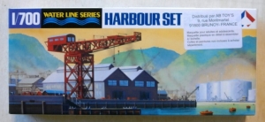TAMIYA 1/700 31510 HARBOUR SET