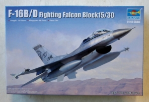 TRUMPETER 1/144 03920 F-16B/D FIGHTING FALCON BLOCK 15/30