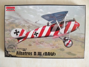 RODEN 1/32 608 ALBATROS D.III  OAW 