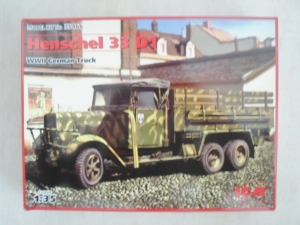 ICM 1/35 35466 HENSCHEL 33 D1