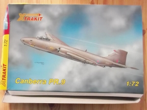 XTRAKIT 1/72 72004 CANBERRA PR.9