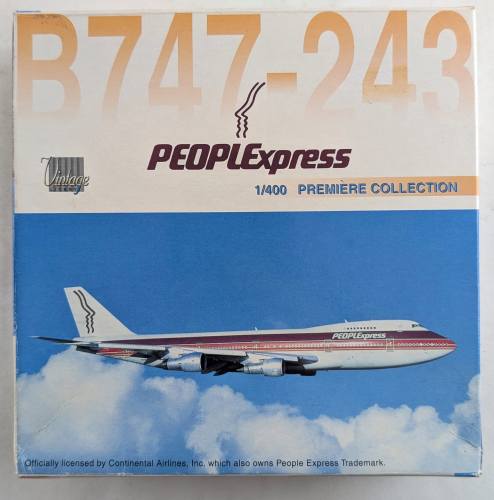 DRAGON 1/400 55135 B747-243 PEOPLE EXPRESS