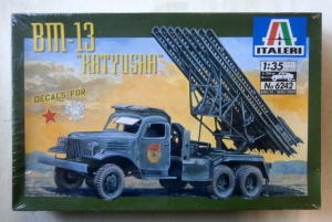 ITALERI 1/35 6242 BM-13 KATYUSHA