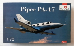 A MODEL 1/72 72343 PIPER PA-47