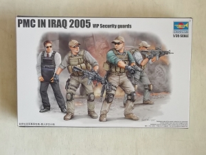 TRUMPETER 1/35 00420 PMC IN IRAQ 2005 VIP SECURITY GUARDS