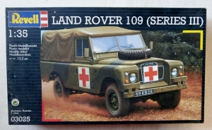 REVELL 1/35 03025 LAND ROVER 109  SERIES III 