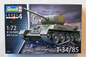 REVELL 1/72 03302 T-34/ 85