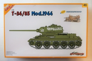 CYBER-HOBBYCOM 1/35 9146 T-34/85 Mod.1944