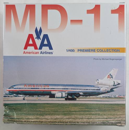 DRAGON 1/400 55065 MD-11 AMERICAN AIRLINES