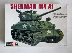 REVELL 1/35 H2127 SHERMAN M4 A1