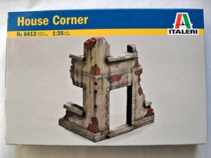 ITALERI 1/35 6413 HOUSE CORNER