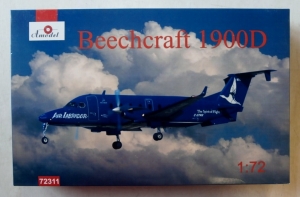 A MODEL 1/72 72311 BEECHCRAFT 1900D