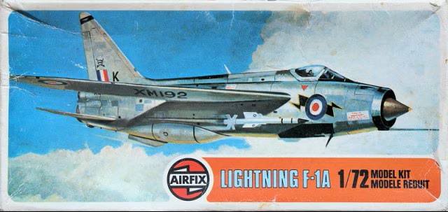 AIRFIX 1/72 02010  1975  EE LIGHTNING F-1A