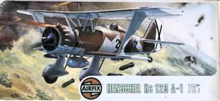 AIRFIX 1/72 02051  1975  HENSCHEL Hs 123A-1