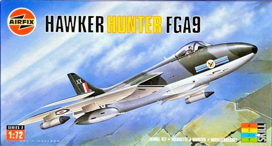 AIRFIX 1/72 02073  1994/2002  HUNTER FGA.9