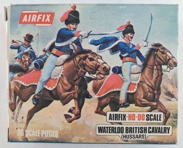 AIRFIX HO/OO S43 89 WATERLOO BRITISH CAVALRY  HUSSARS 