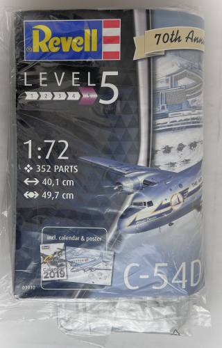 REVELL 1/72 03910 C-54D SKYMASTER 70TH ANNIVERSARY BERLIN AIRLIFT  NO BOX  - UK SALE ONLY