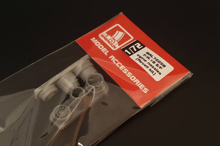 BRENGUN 1/72 72258 F/A-18 E/F ENGINE NOZZLES FOR REVELL