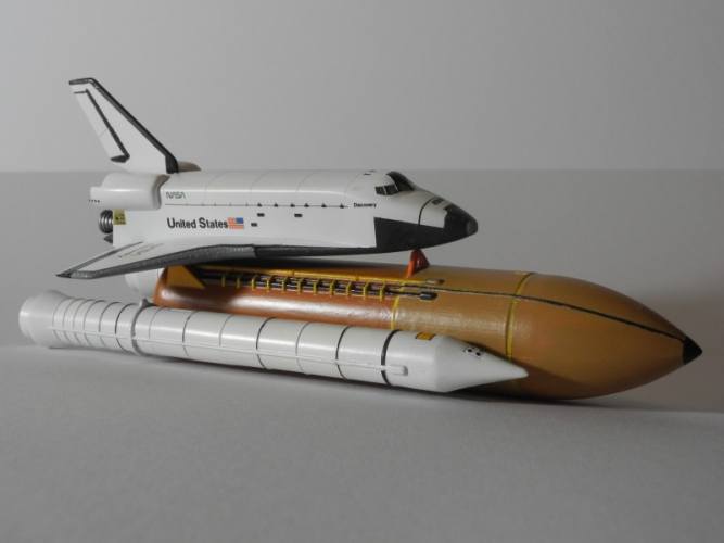 DOYUSHA 1/288 288SS SPACE SHUTTLE ORBITER AND ROCKET BOOSTER