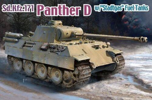 DRAGON 1/35 6881 SD.KFZ.171 PANTHER D WITH STADTGAS FUEL TANKS