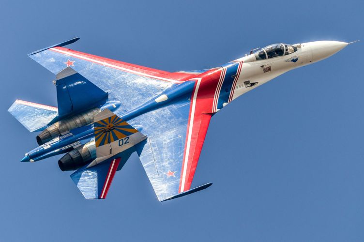 HOBBYBOSS 1/48 81776 Su-27 FLANKER B - RUSSIAN KNIGHTS
