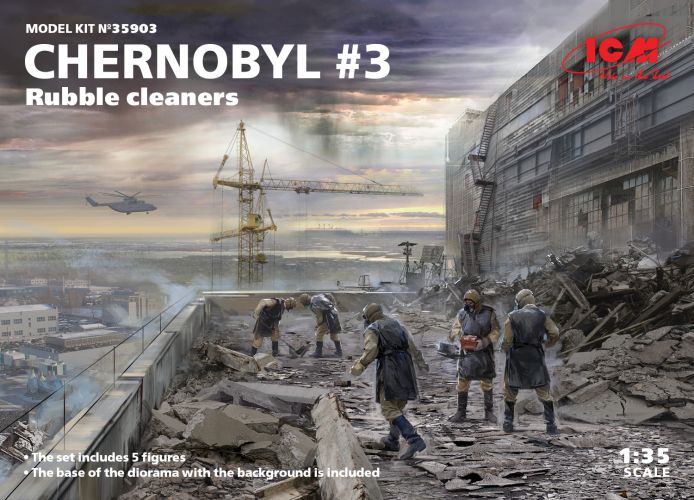 ICM 1/35 35903 CHERNOBYL  3 RUBBLE CLEANERS