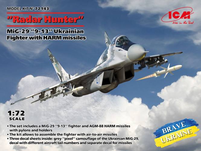 ICM 1/72 72143 MIG-29 UKRAINIAN FIGHTER WITH HARM