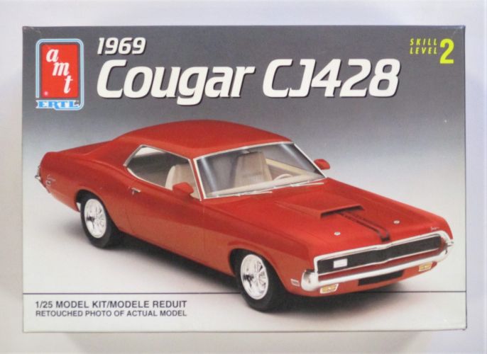 AMT 1/25 6529 1969 COUGAR CJ428