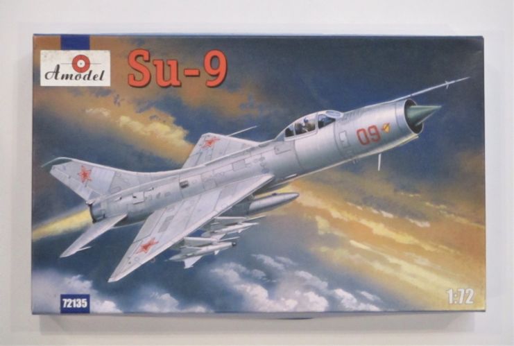 A MODEL 1/72 72135 SU-9