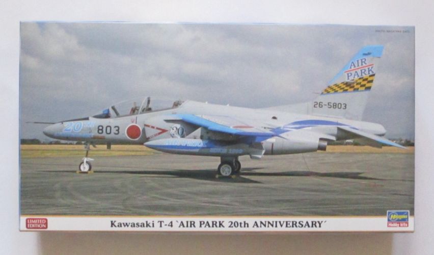 HASEGAWA 1/48 07477 KAWASAKI T-4 AIR PARK 20TH ANNIVERSARY