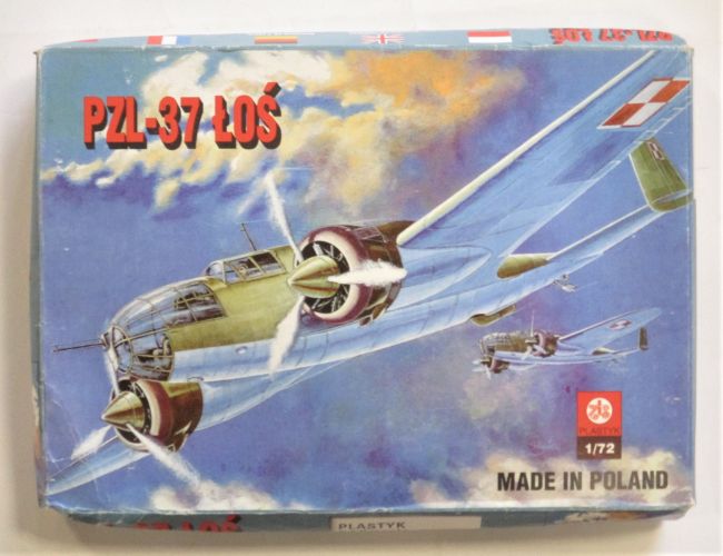 ZTS 1/72 001 PZL-37 LOS
