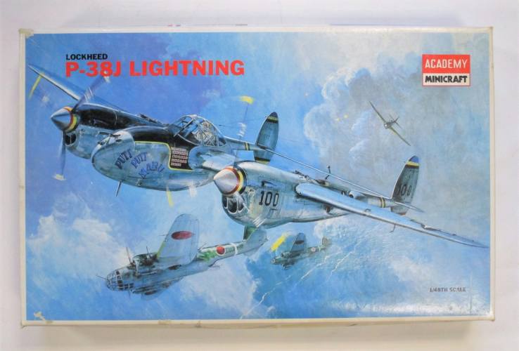  1/48 2126 LOCKHEED P-38J LIGHTNING